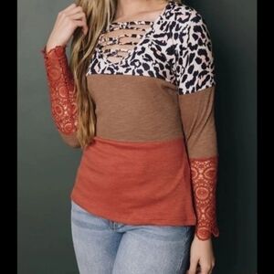 Boutique Leopard print color block Lace blouse size XL